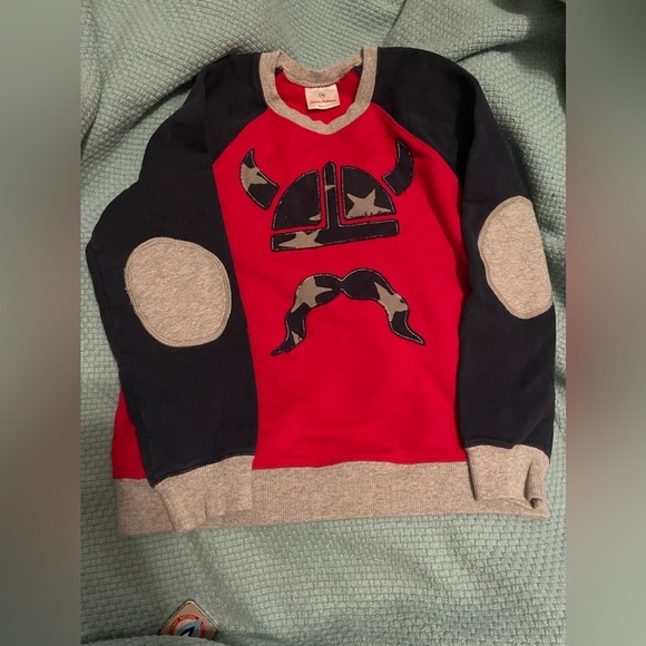 Hanna Andersson 140 Size 10 Sweatshirt Red Blue Elbow Patches Viking

I - Picture 1 of 11